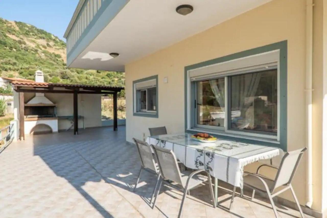 House Just On The Beach -Included 2 Canoe, 2 Bicycles Ravdhoúkha Exterior foto